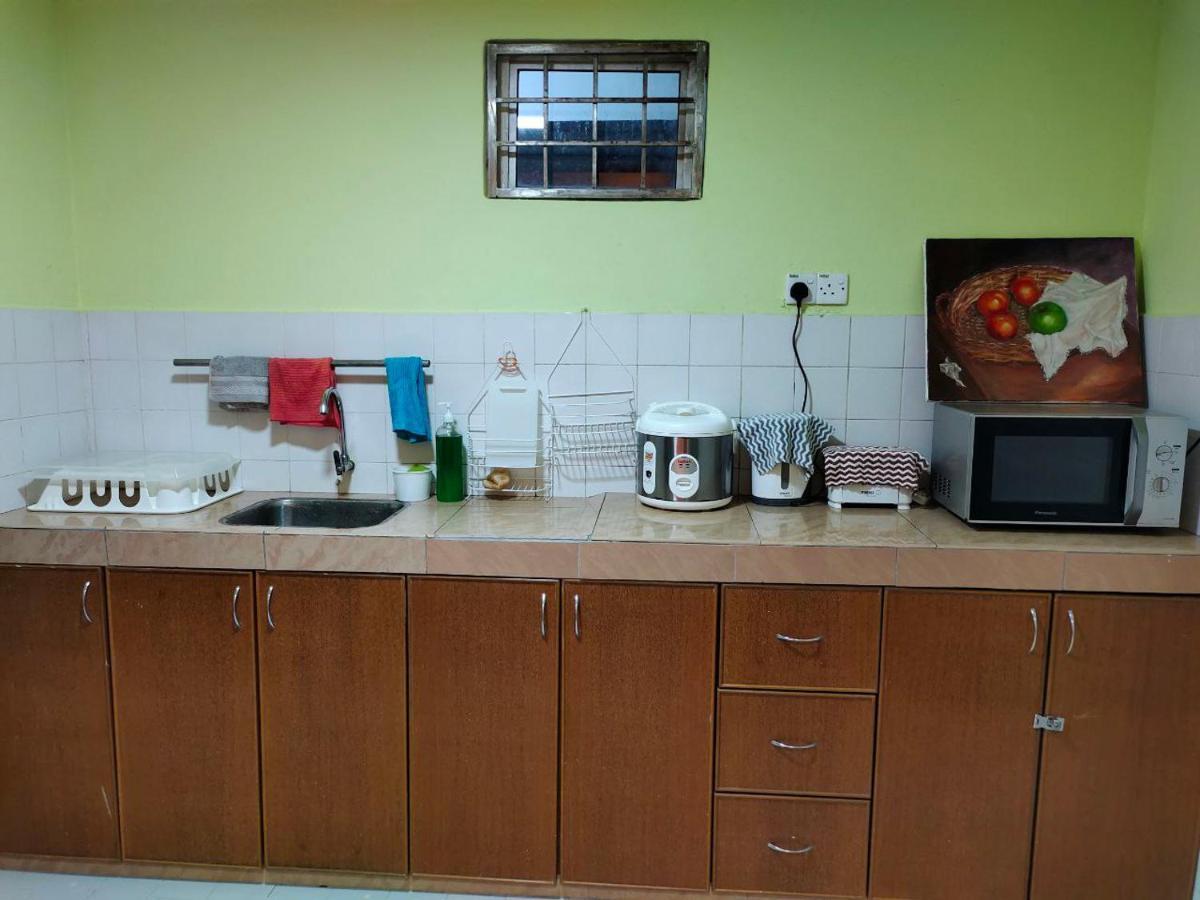 Gharoda Pd Homestay Bview Порт-Диксон Экстерьер фото