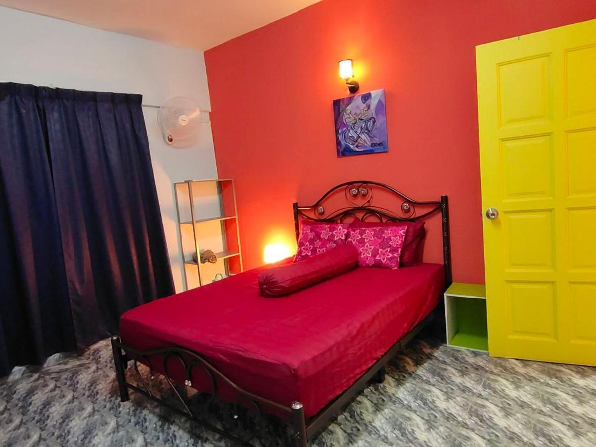 Gharoda Pd Homestay Bview Порт-Диксон Экстерьер фото