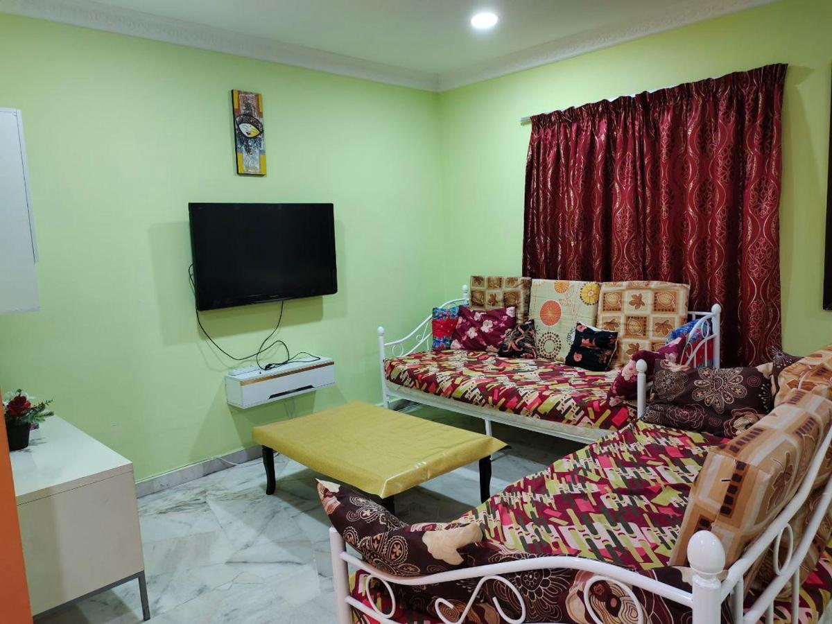 Gharoda Pd Homestay Bview Порт-Диксон Экстерьер фото