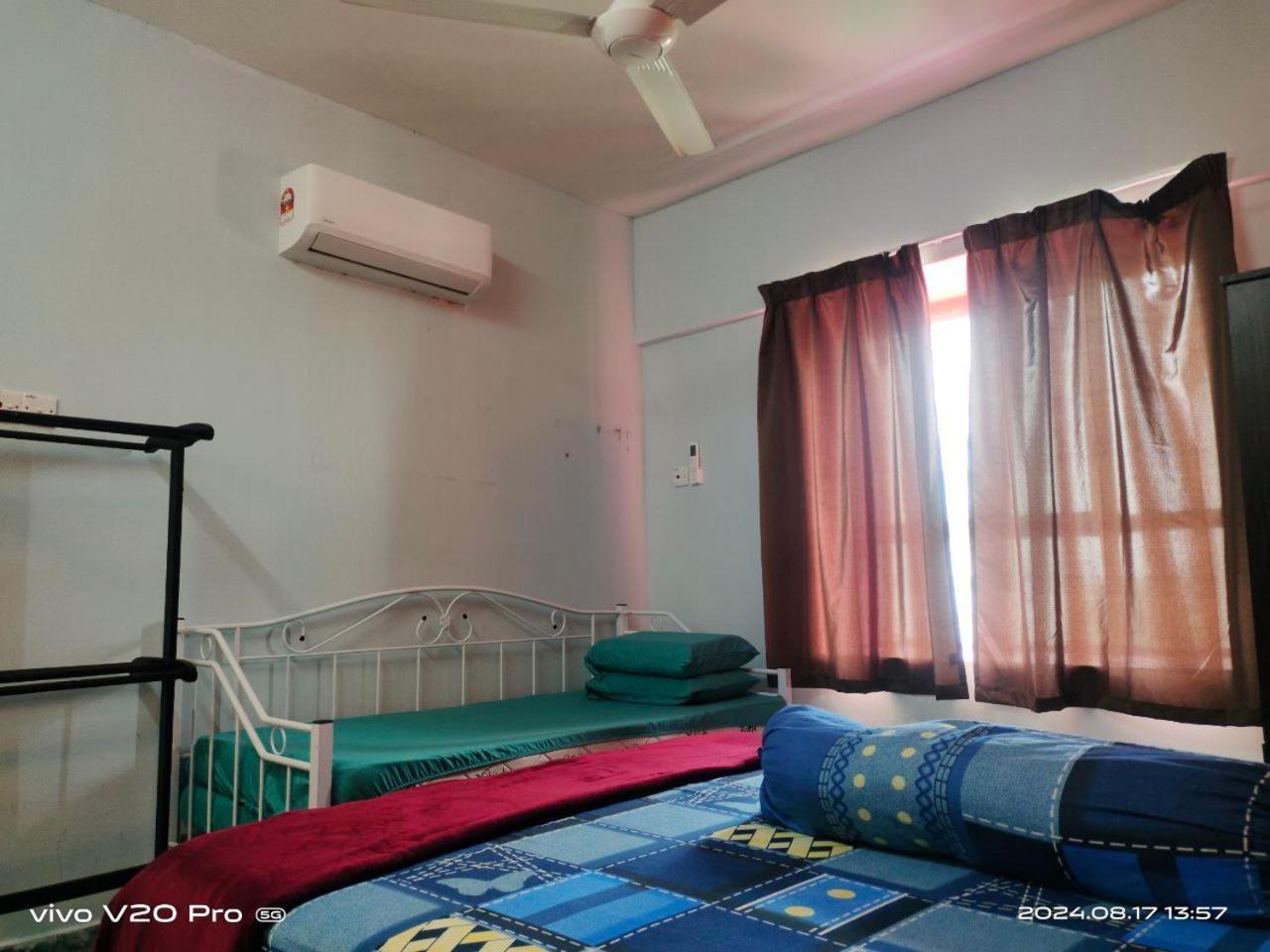 Gharoda Pd Homestay Bview Порт-Диксон Экстерьер фото